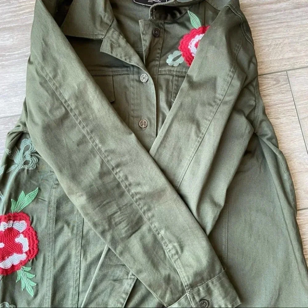 Almatrichi Spain Floral Embroidery Utility Army Jacket